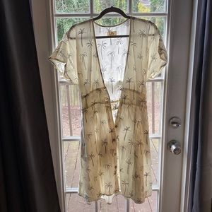 Camila Mini Dress in White Palm Print